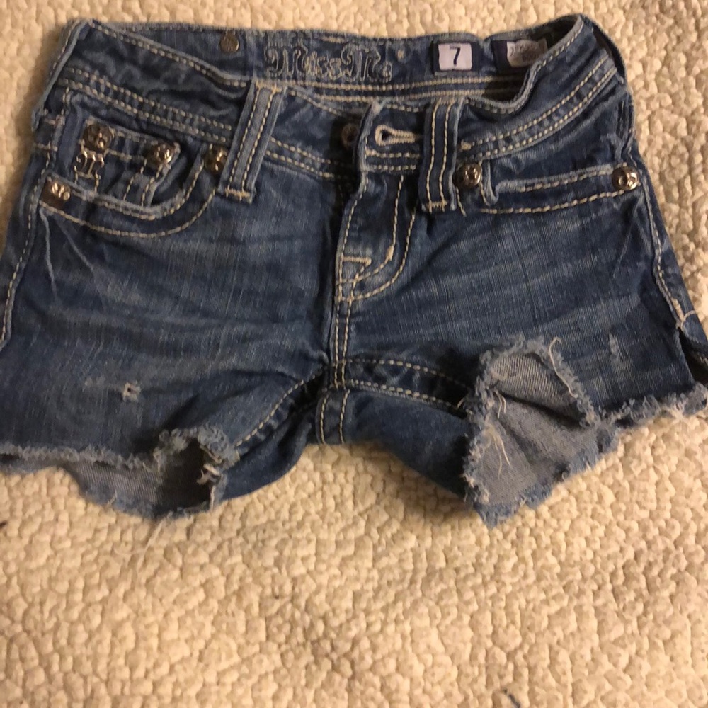 Size7 Miss me cut off shorts